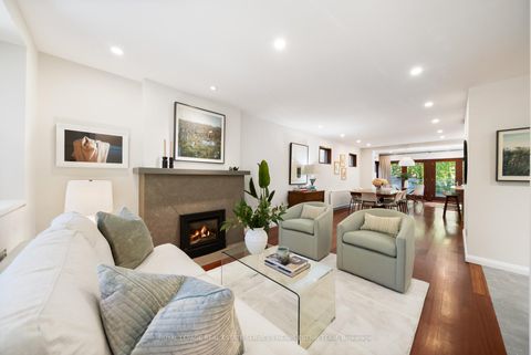 Photo 5 at 16 Inglewood Drive, Moore Park, Toronto