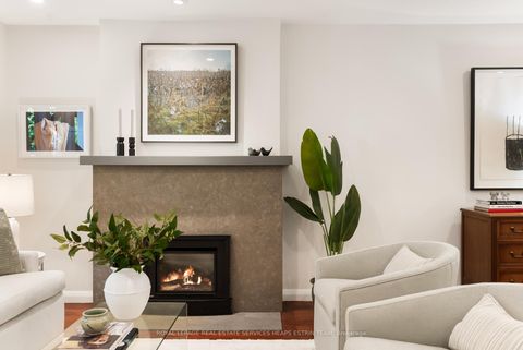 Photo 6 at 16 Inglewood Drive, Moore Park, Toronto