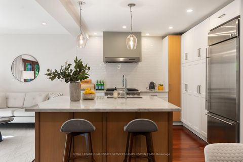 Photo 12 at 16 Inglewood Drive, Moore Park, Toronto