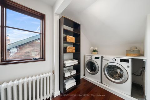 Photo 37 at 16 Inglewood Drive, Moore Park, Toronto