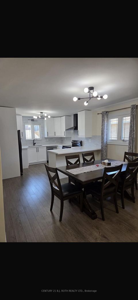 Photo 21 at 193 Epsom Downs Drive, CFB, Toronto