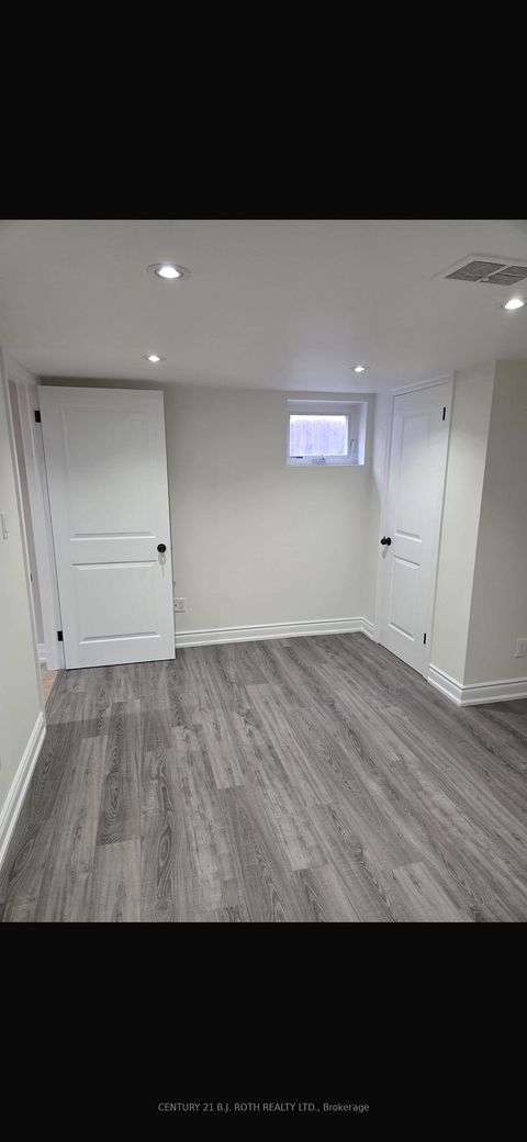 Photo 43 at 193 Epsom Downs Drive, CFB, Toronto