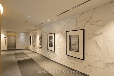 Photo 3 at 313 - 160 Flemington Road, Glen Park, Toronto