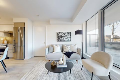 Photo 8 at 313 - 160 Flemington Road, Glen Park, Toronto