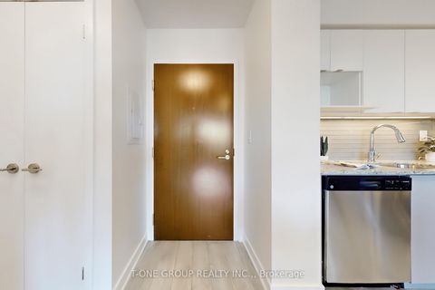 Photo 27 at 313 - 160 Flemington Road, Glen Park, Toronto
