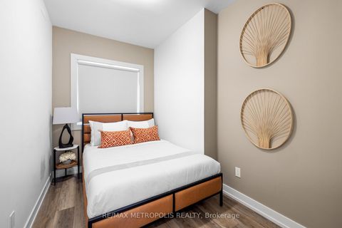 Photo 16 at 449 Lansdowne Avenue, Dufferin Grove, Toronto