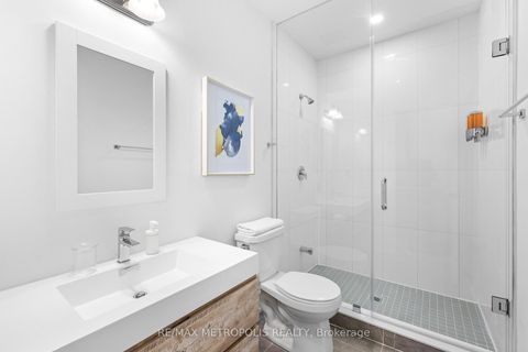 Photo 18 at 449 Lansdowne Avenue, Dufferin Grove, Toronto