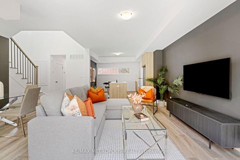 Photo 30 at 449 Lansdowne Avenue, Dufferin Grove, Toronto