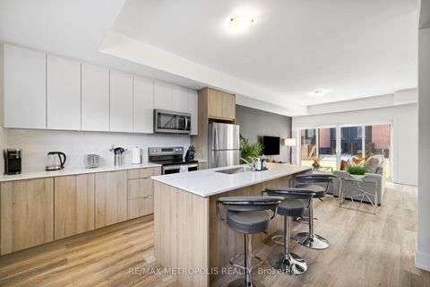 Photo 32 at 449 Lansdowne Avenue, Dufferin Grove, Toronto