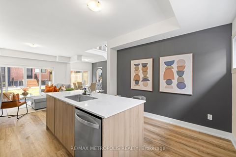 Photo 33 at 449 Lansdowne Avenue, Dufferin Grove, Toronto