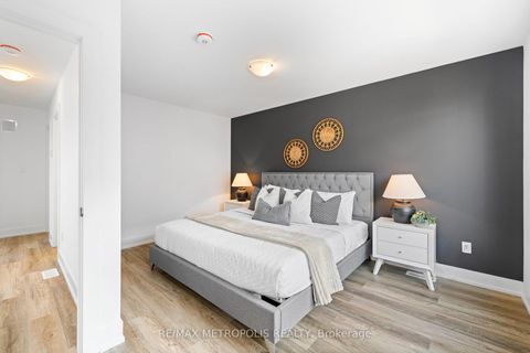 Photo 35 at 449 Lansdowne Avenue, Dufferin Grove, Toronto