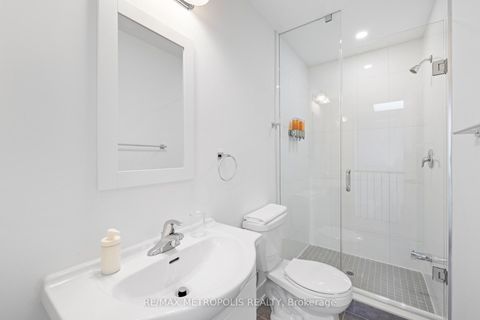 Photo 39 at 449 Lansdowne Avenue, Dufferin Grove, Toronto
