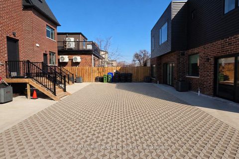 Photo 47 at 449 Lansdowne Avenue, Dufferin Grove, Toronto