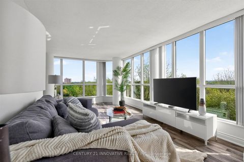 Photo 1 at 415 - 5 Rowntree Road, Jamestown, Toronto