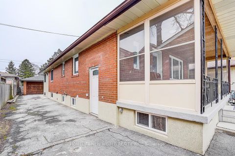Photo 3 at 56 Tedder Street, Amesbury, Toronto
