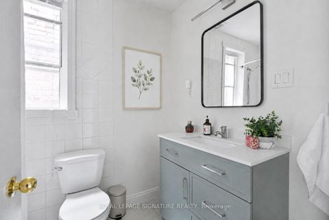 Photo 14 at 13 Auburn Avenue, Davenport, Toronto