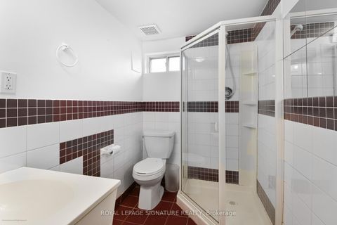 Photo 19 at 13 Auburn Avenue, Davenport, Toronto