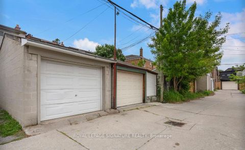 Photo 22 at 13 Auburn Avenue, Davenport, Toronto