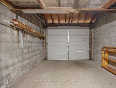 Photo 23 at 13 Auburn Avenue, Davenport, Toronto