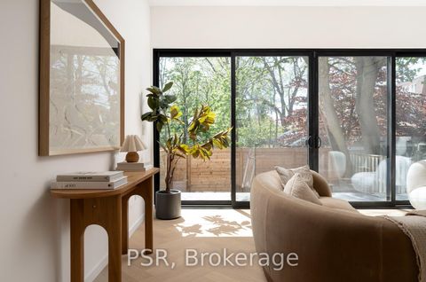 Photo 8 at 538 Duplex Avenue, Eglinton, Toronto