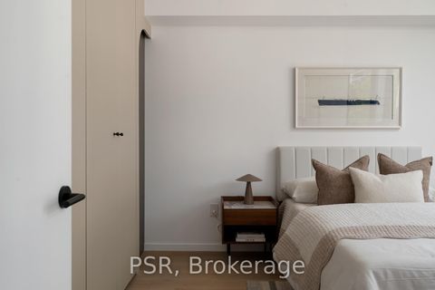 Photo 22 at 538 Duplex Avenue, Eglinton, Toronto
