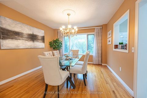 Photo 5 at 93 Tillie Square, Milliken Mills East, Markham