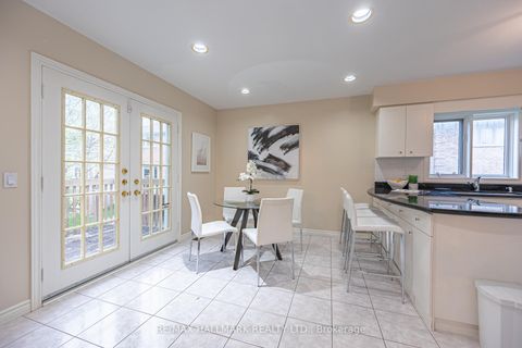 Photo 6 at 93 Tillie Square, Milliken Mills East, Markham