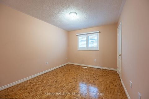 Photo 16 at 93 Tillie Square, Milliken Mills East, Markham