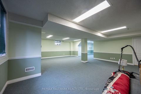 Photo 25 at 93 Tillie Square, Milliken Mills East, Markham