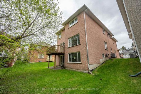Photo 31 at 93 Tillie Square, Milliken Mills East, Markham