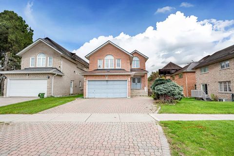 Photo 36 at 93 Tillie Square, Milliken Mills East, Markham