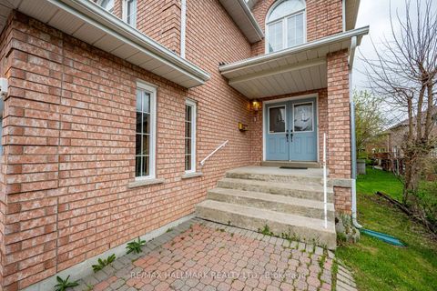 Photo 38 at 93 Tillie Square, Milliken Mills East, Markham