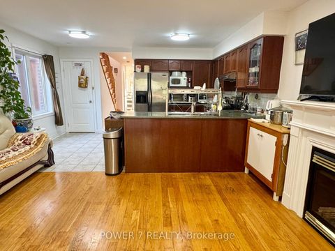 Photo 6 at 85B Maybourne Avenue, Birchmount, Toronto