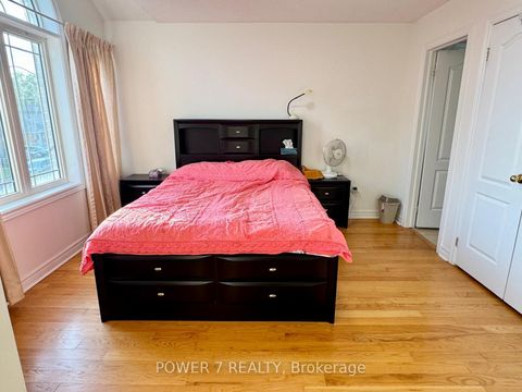 Photo 11 at 85B Maybourne Avenue, Birchmount, Toronto
