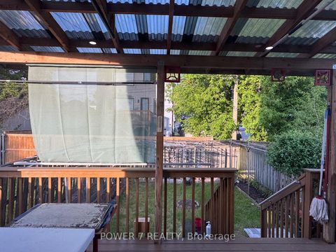 Photo 17 at 85B Maybourne Avenue, Birchmount, Toronto