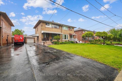 Photo 3 at 12 Thurodale Avenue, Amesbury, Toronto