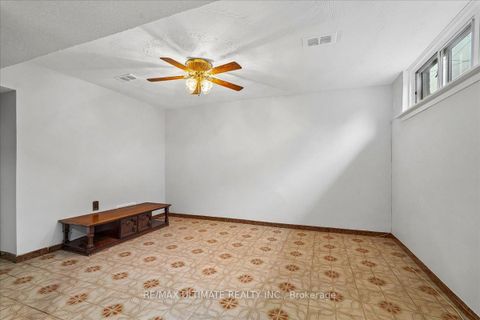Photo 14 at 12 Thurodale Avenue, Amesbury, Toronto