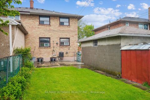 Photo 38 at 12 Thurodale Avenue, Amesbury, Toronto