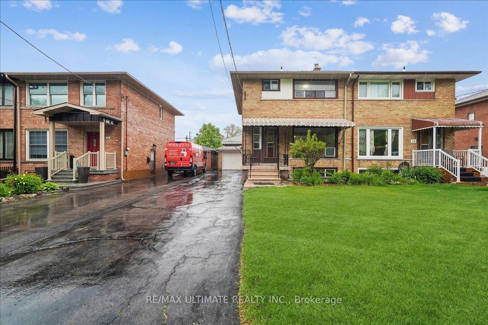 12 Thurodale Avenue, Amesbury, Toronto 