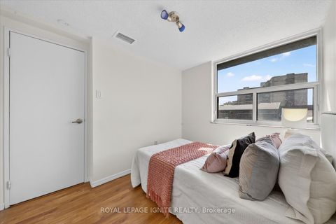 Photo 15 at 602 - 4064 Lawrence Avenue E, West Hill, Toronto