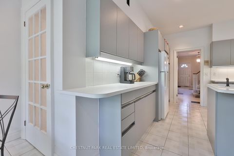 Photo 13 at 97 Farnham Avenue, St. Clair, Toronto