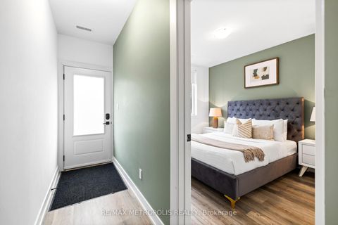Photo 18 at 447 Lansdowne Avenue, Dufferin Grove, Toronto