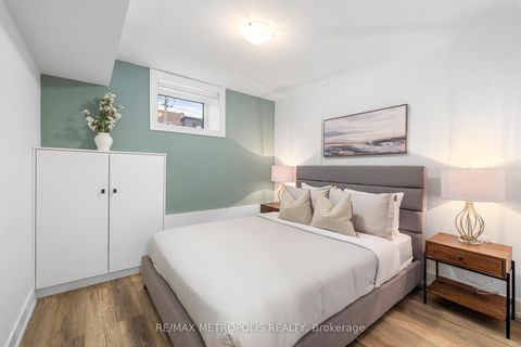 Photo 28 at 447 Lansdowne Avenue, Dufferin Grove, Toronto