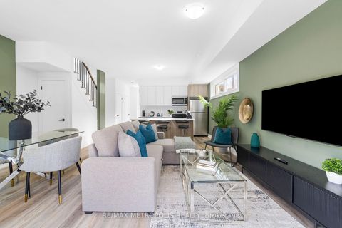 Photo 32 at 447 Lansdowne Avenue, Dufferin Grove, Toronto