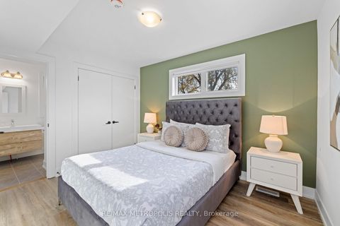 Photo 41 at 447 Lansdowne Avenue, Dufferin Grove, Toronto