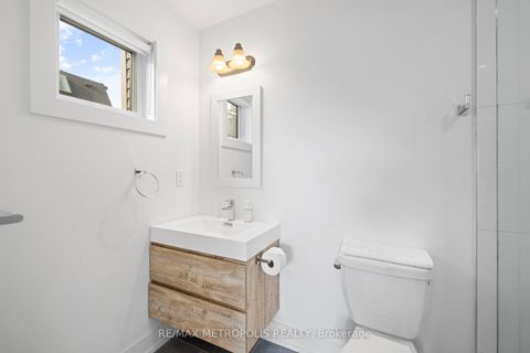 Photo 42 at 447 Lansdowne Avenue, Dufferin Grove, Toronto