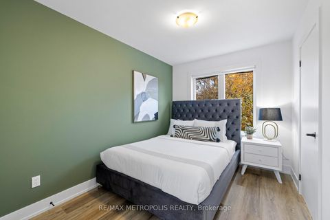 Photo 45 at 447 Lansdowne Avenue, Dufferin Grove, Toronto