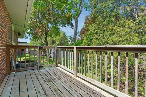 Photo 39 at 151 Perry Crescent, Rosethorn, Toronto