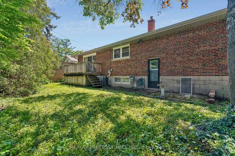 Photo 48 at 151 Perry Crescent, Rosethorn, Toronto