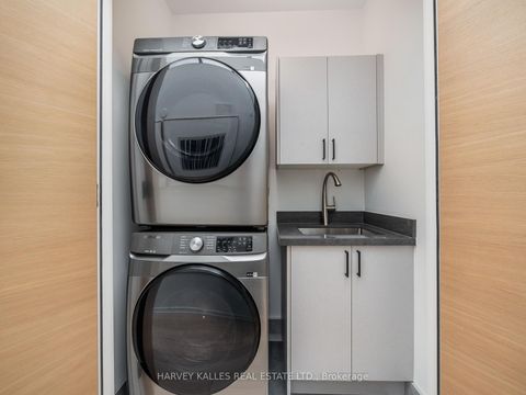 Photo 40 at 585 Bedford park Avenue, Nortown, Toronto